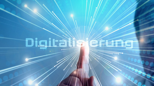 Ein Mann weist auf die Digitalisierung hin - vbob Gewerkschaft Bundesbeschäftigte Ein Mann weist auf die Digitalisierung hin - vbob Gewerkschaft Bundesbeschäftigte