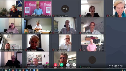 Branchentag vbob 220 08 12 Foto dbb 1